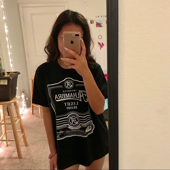 black alhambra t-shirt - Picture 2 of 2